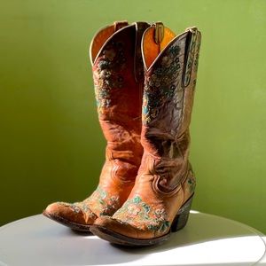 🤠 Old Gringo Leather Floral Embroidered Boots 🌸
